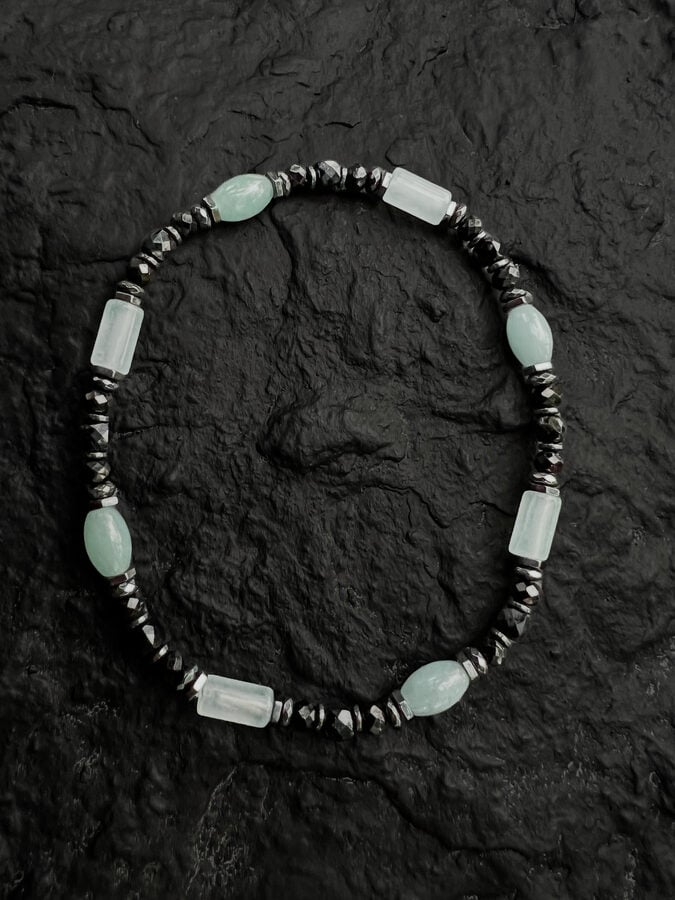 GJ-4 Guatemalan Blue Mountain Jade bracelet