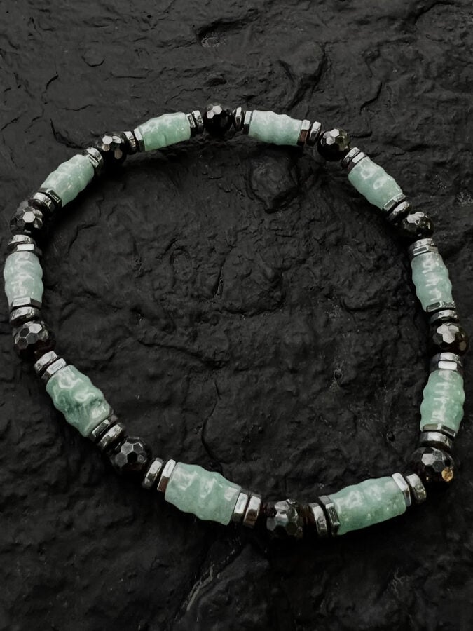 GJ-5 Guatemalan Blue Mountain Jade bracelet